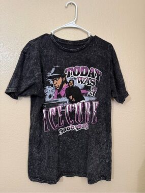 Ice Cube 'Today Was a Good Day' Black Graphic Tee